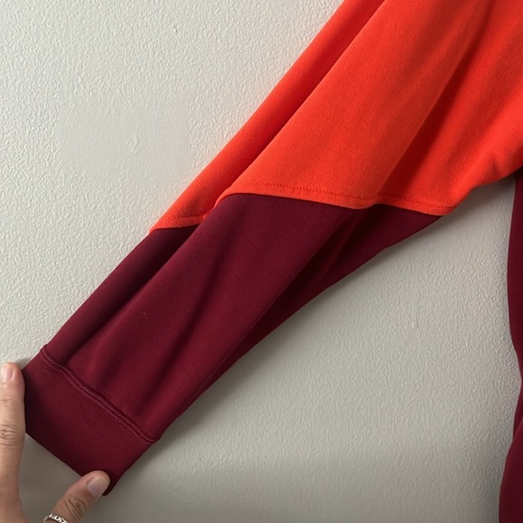 Nike Air Oversized Sweater (Duplicate) - Picture 3 of 7